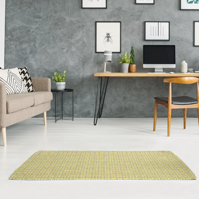 Tapis jaune napperon