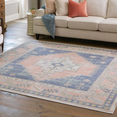 Tapis oriental bleu Shauntrelle