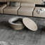 Table basse ronde avec rangement caché et motif cannelé gris-133774152-133774192
