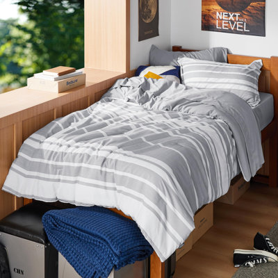 Bedsure Striped All Season Comforter Set