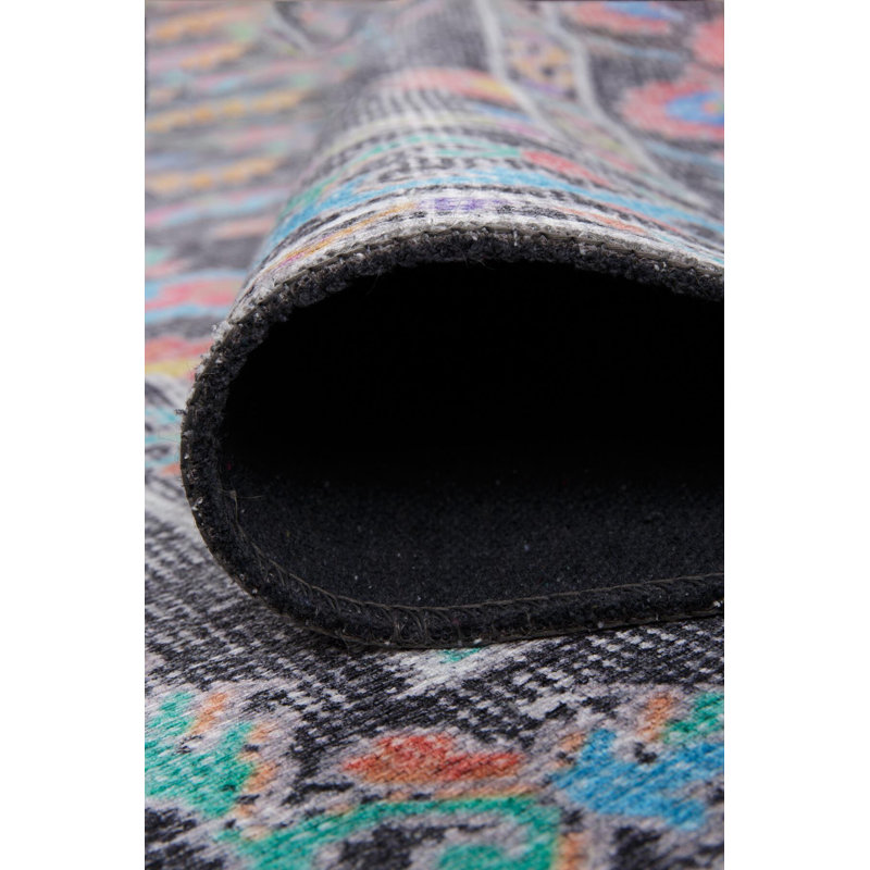 Tapis décoratif noir Ottilie, Rectangle 7 pi 7 po x 10 pi 10 po