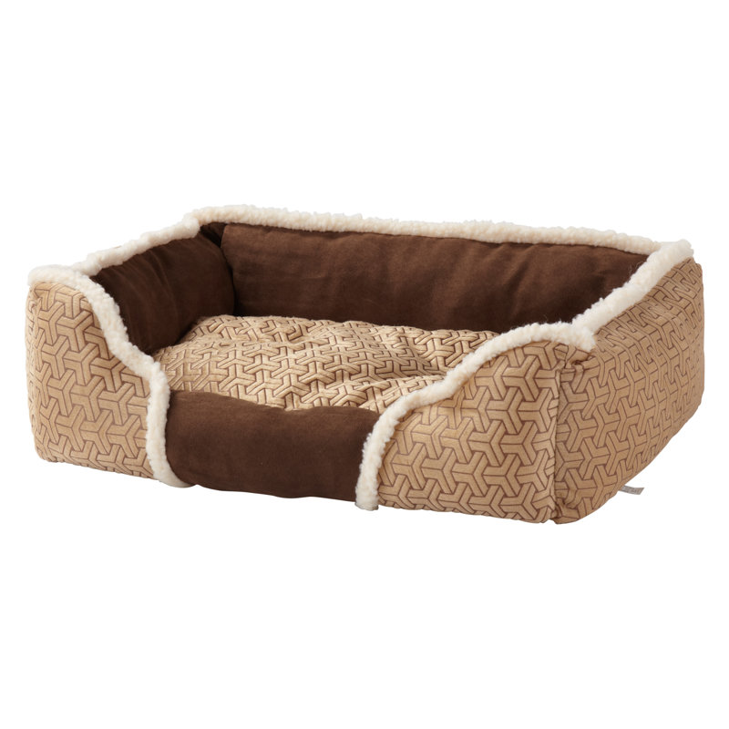 Vandyke Geometric Pet Bed, Cream, 18 cm H x 60 cm W x 48 cm D