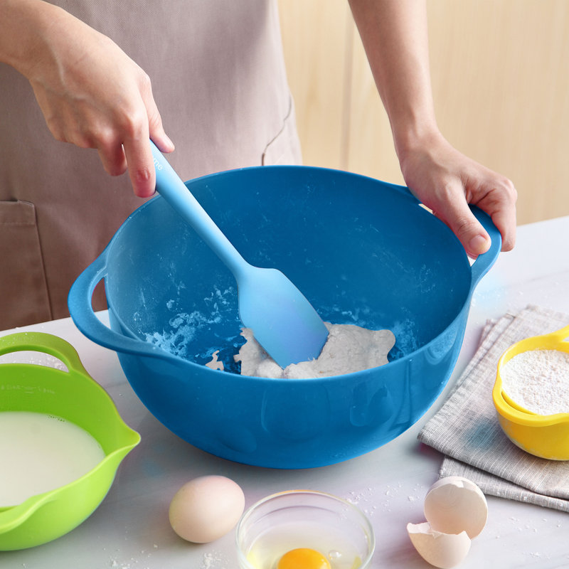 Colorful Stackable Mixing Bowl and Measuring Cup Set