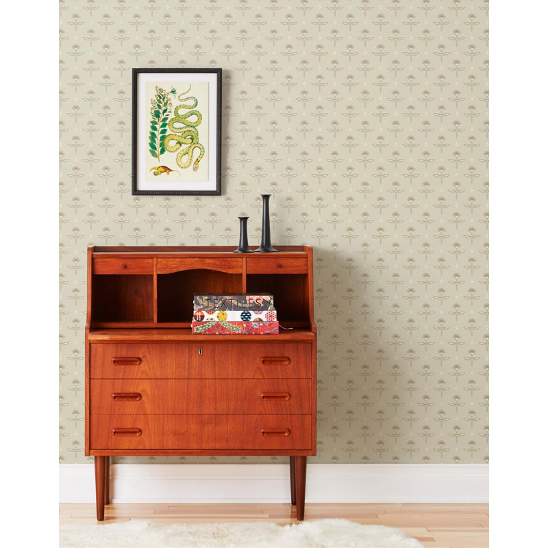 Zinnia Wallpaper | Traditional / Roll - 27" x 30', French Gray