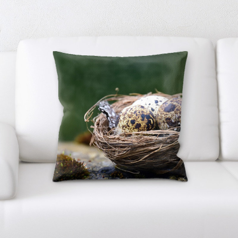 Coussin décoratif nest
