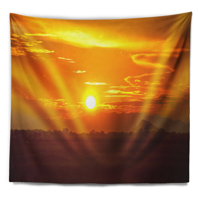 Tapisserie jaune vif au coucher du soleil, H 68 po x l 80 po