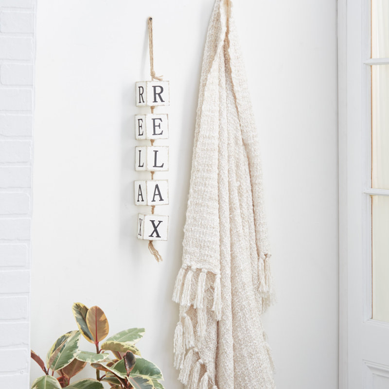 Décoration murale en bois