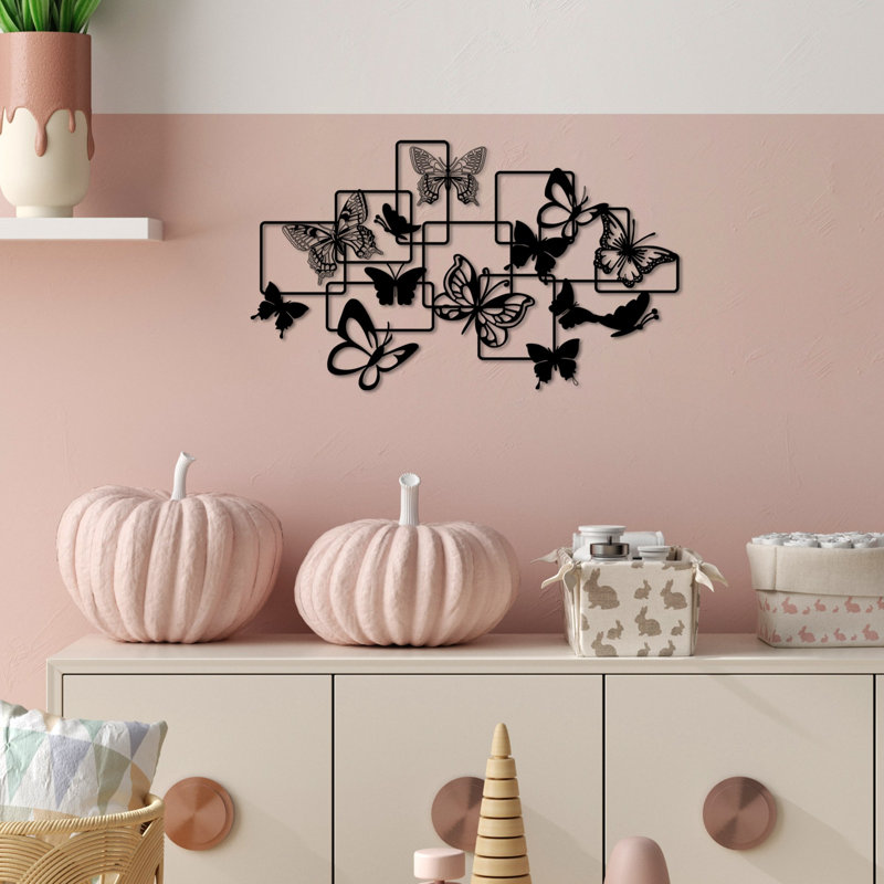 Stylish Decorative Metal Wall Accessory, Black | 100% Metal Construction, Thickness: 0.06 inches | Dimensions: 19.7 x 11.4 inches | Easy to Hang with Back Piece | Perfect for Home Decor & Modern Interiors