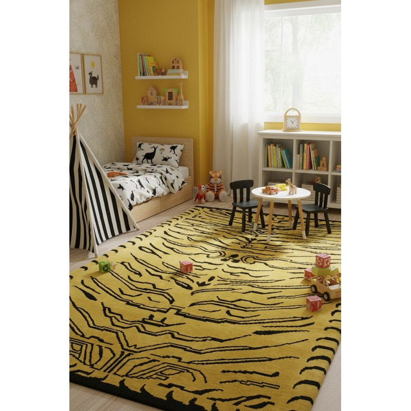 Tapis oriental tribal beige doré, 5 pi 2 po x 7 pi 3 po