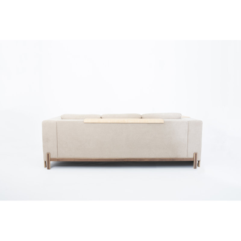 Pirwi Sofa