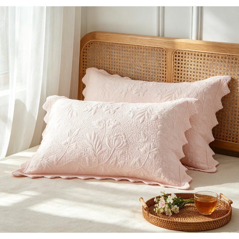 Couvre-oreiller en coton matelassé Scallop Edge
