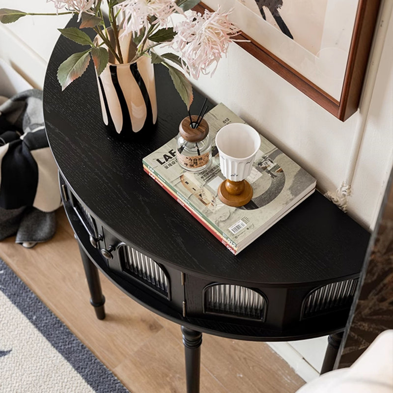 American-style retro simple console table