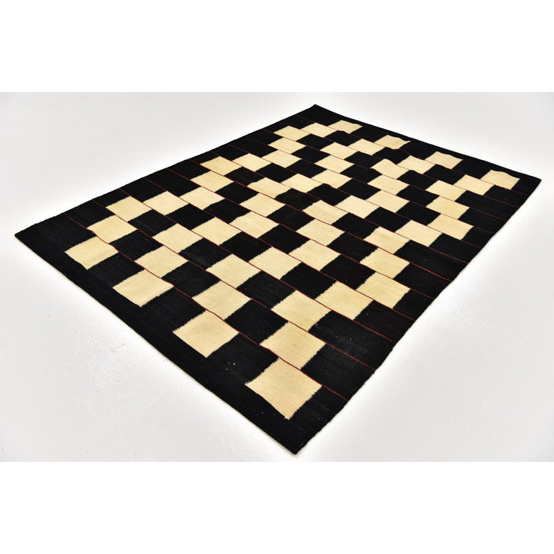 Tapis noir Newsom