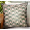 Coussin décoratif d’extérieur de luxe à chevrons bleu forêt Plutus