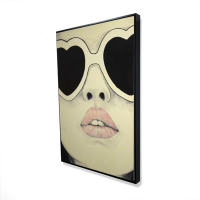 «Jeune femme à lunettes»