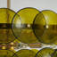 Lustre 8 lumières 33 po avec abat-jour en verre martelé vert olive Aaron, finition laiton antique Aaron-876289219-885352156