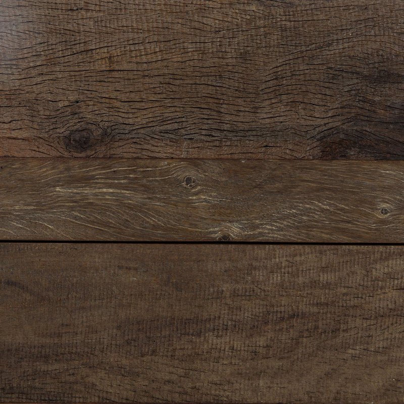 Thomas Bina 4 - Drawer Dresser