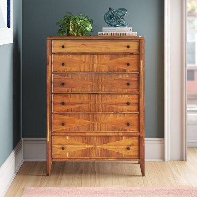 Commode standard à 6 tiroirs en bois d'acacia de 31,5 po Camilla