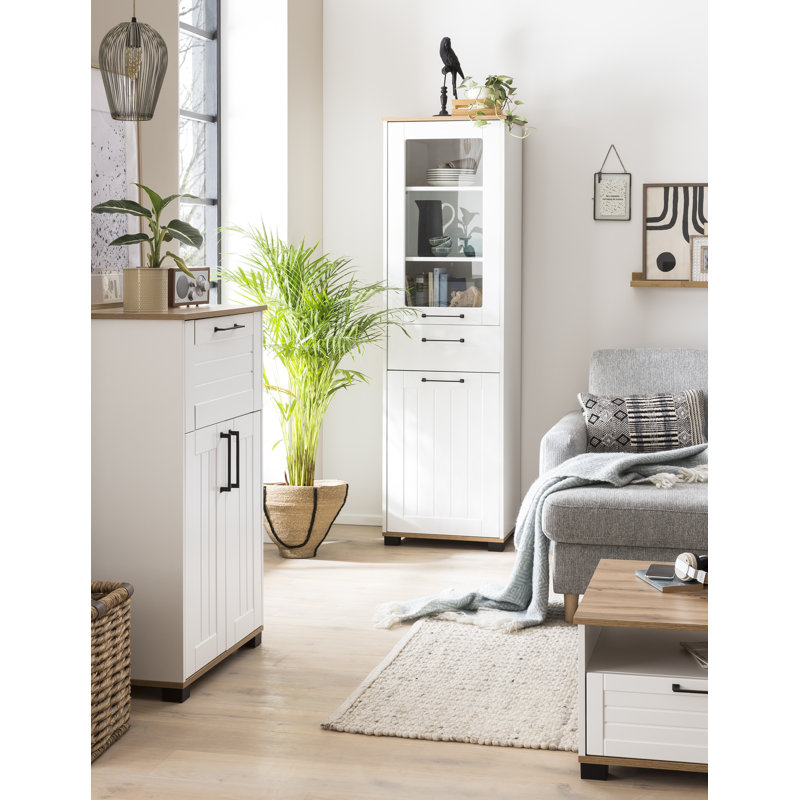 Agamvir Display Cabinet