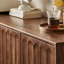 Un buffet long et simple-1287703889