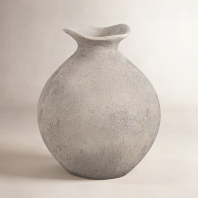 Gutierrez Table Vase