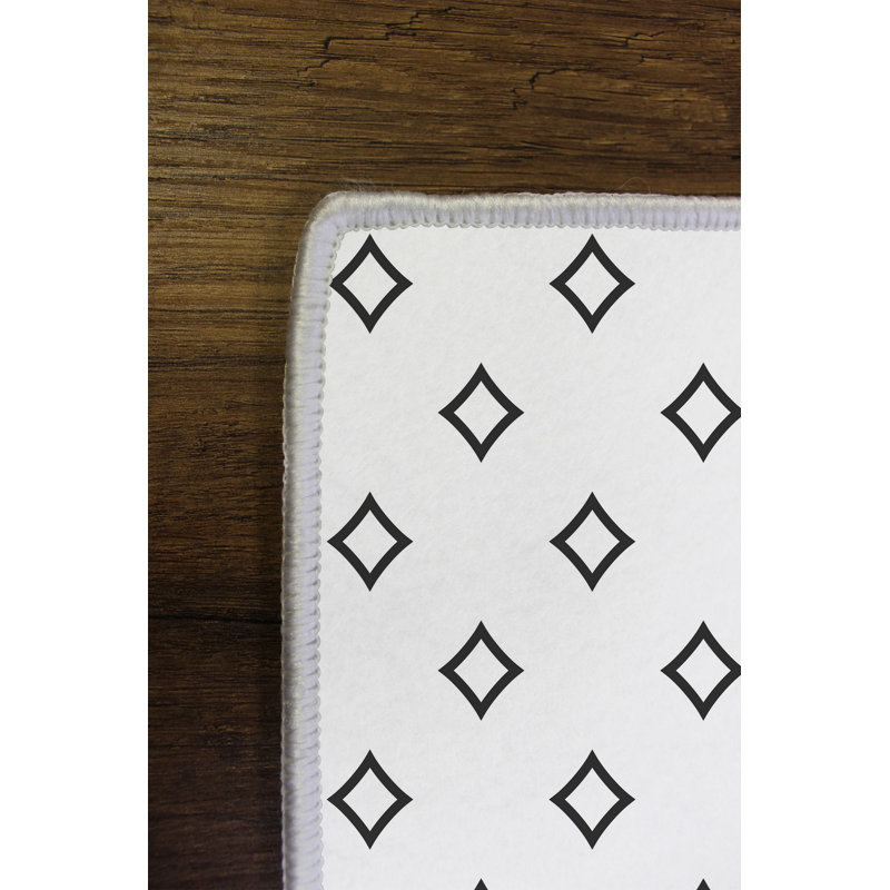 Stylish Hall Carpet (2.6 x 4.9 ft), 100% Polyester, 0.3 in Pile Height | Non-Slip PVC Dot Underside, 3D Digital Printing | Machine Washable, Durable & Easy Care, Perfect for Entryways & Living Rooms