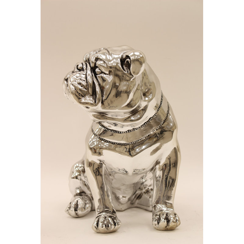 Figurines & Sculptures