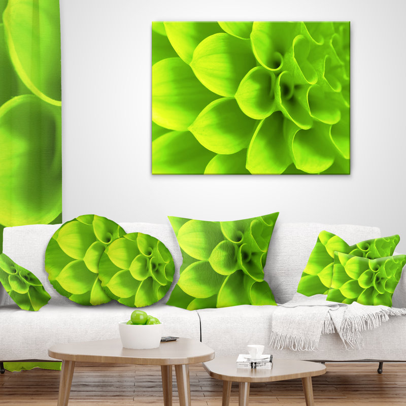 Pétales de fleurs vert vif - coussin à imprimé floral, 16 po x 1 po, Coussin décoratif