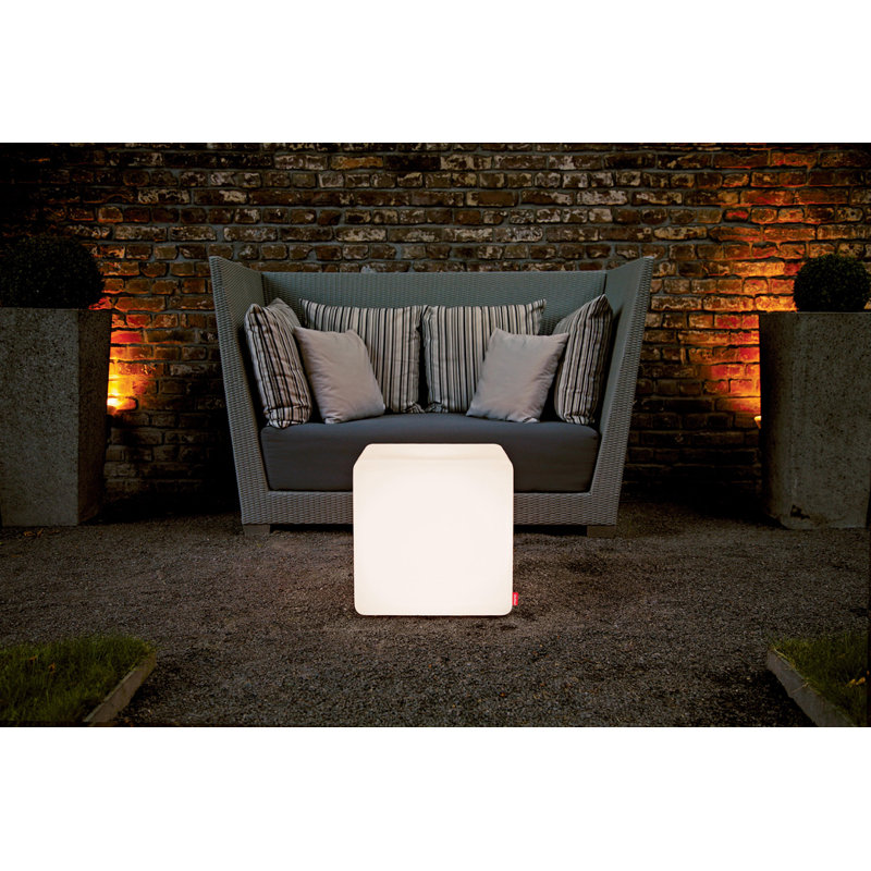 Ailep End Table, White