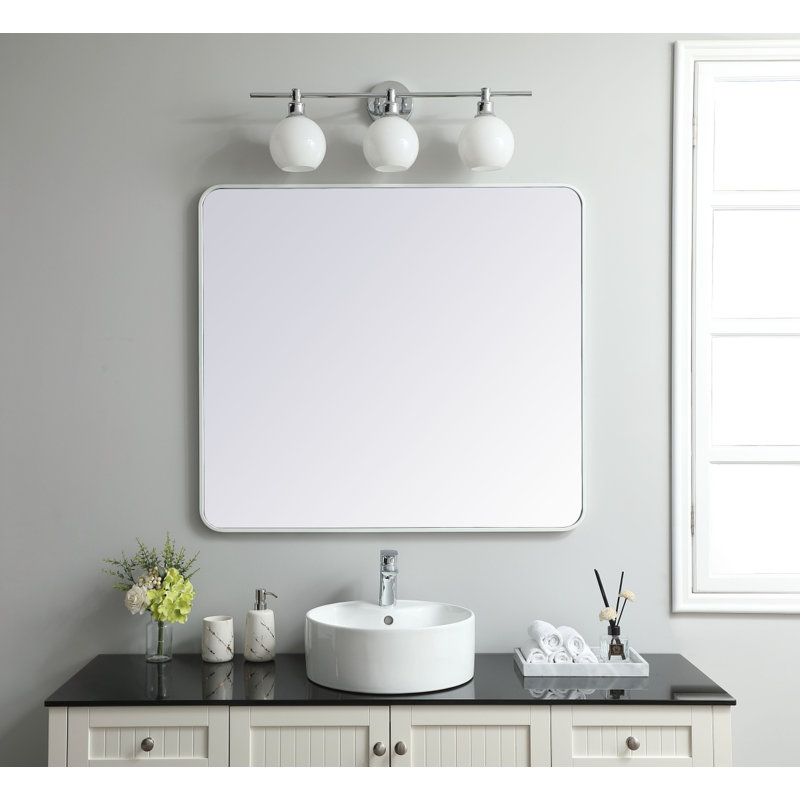 Miroir mural Sabine, 40 po x 36 po, Blanc