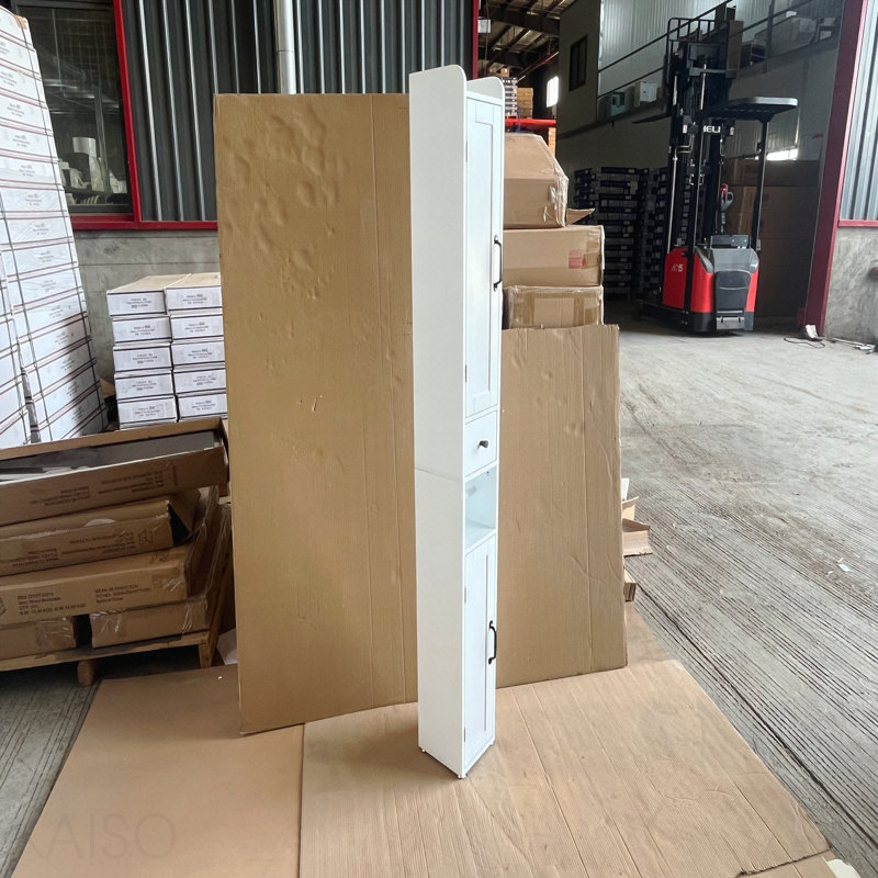 Armoire de rangement pour salle de bain de 67,51 po de hauteur avec tablettes réglables, armoire autoportante mince à 2 portes avec anti-basculement et compartiments ouverts