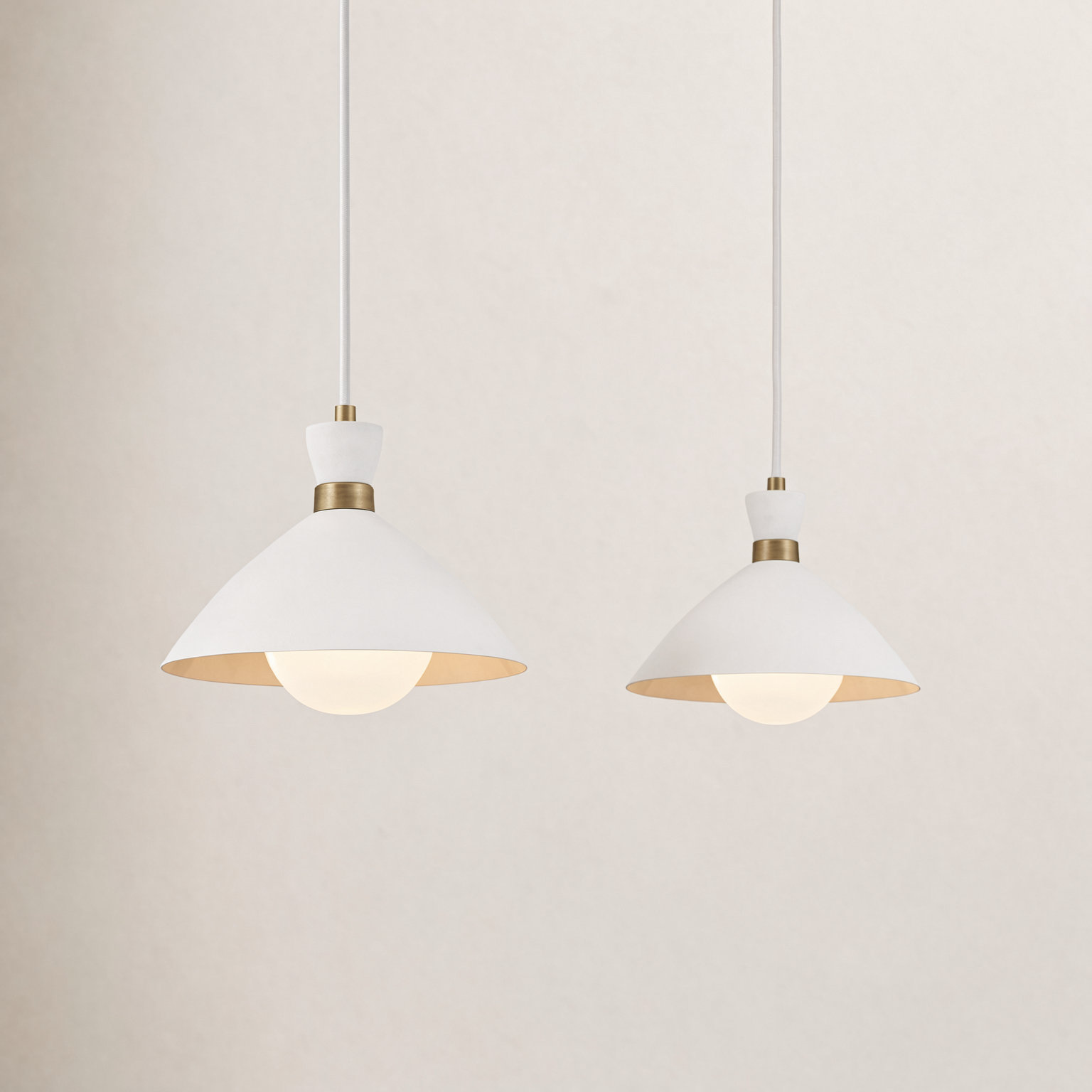 Kita Single Light Metal Dimmable Pendant, White