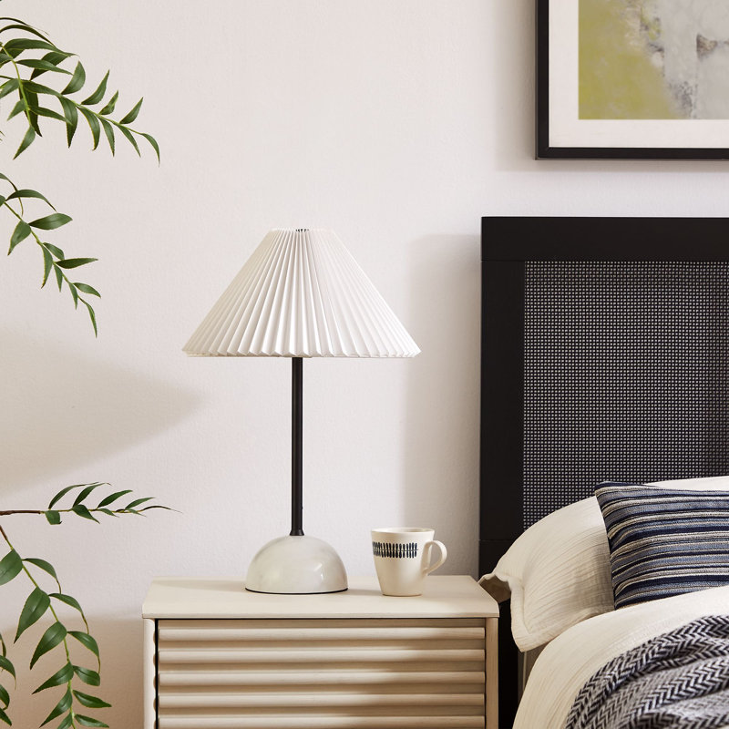 Lampe de table en marbre Illusion, Noir / blanc