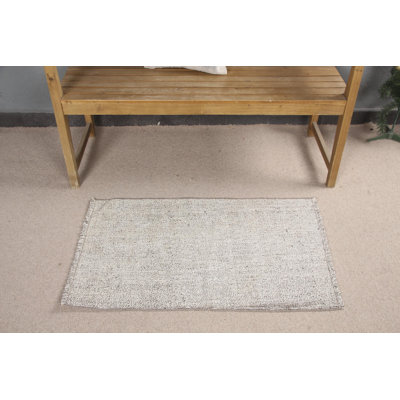 Tapis de porte turc tissé à la main dans des tons neutres avec un design texturé pour un décor de hall d'entrée chic et bohème