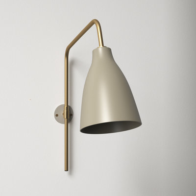 Ryze Single Light Dimmable Wallchiere