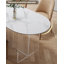 Table de salle à manger irrégulière italienne de luxe en pierre frittée-496710359
