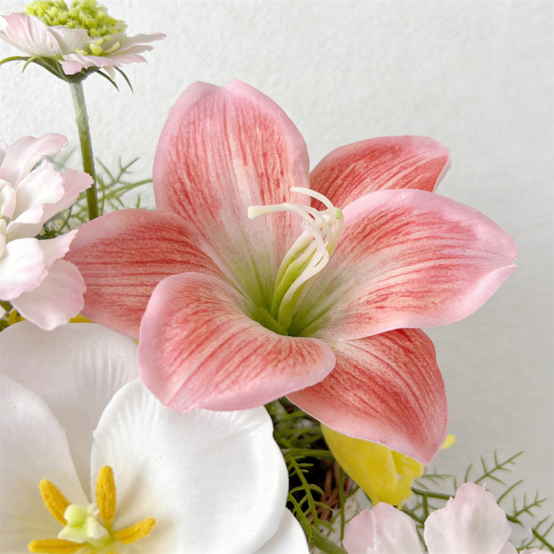 Fleur artificielle murale