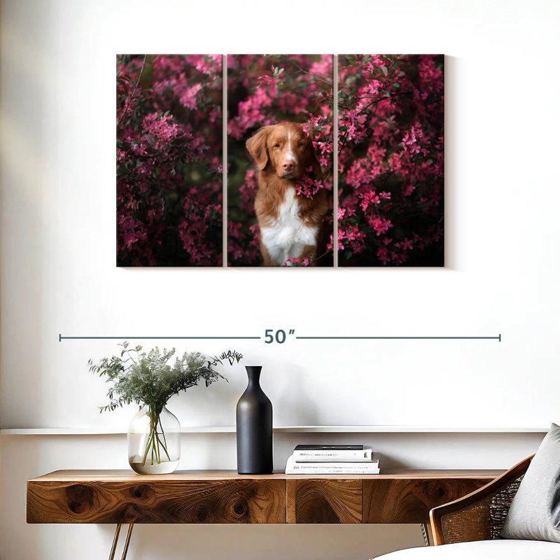 Toller In The Garden, 24" H x 38" W