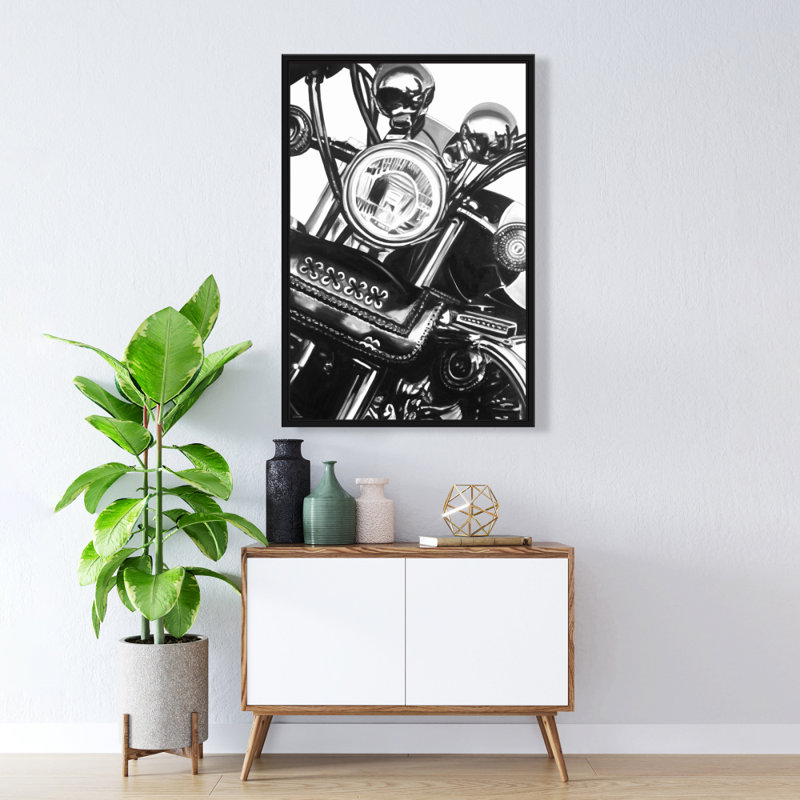 " Realistic Motorcycle "
