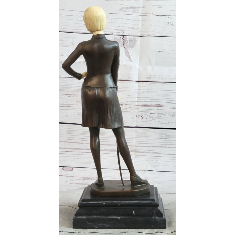 Bronze moulé à chaud avec tête et mains en résine - Sculpture d'escrimeuse sur base de marbre