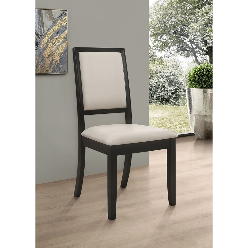 Chaises d'appoint rembourrées crème et noires