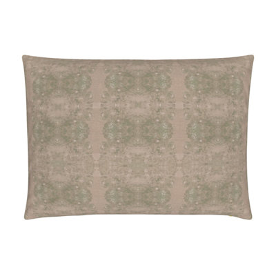 Centerpiece Lumbar Pillow Cover & Insert