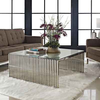 Petite table basse Gridiron en acier inoxydable avec plateau en verre trempé