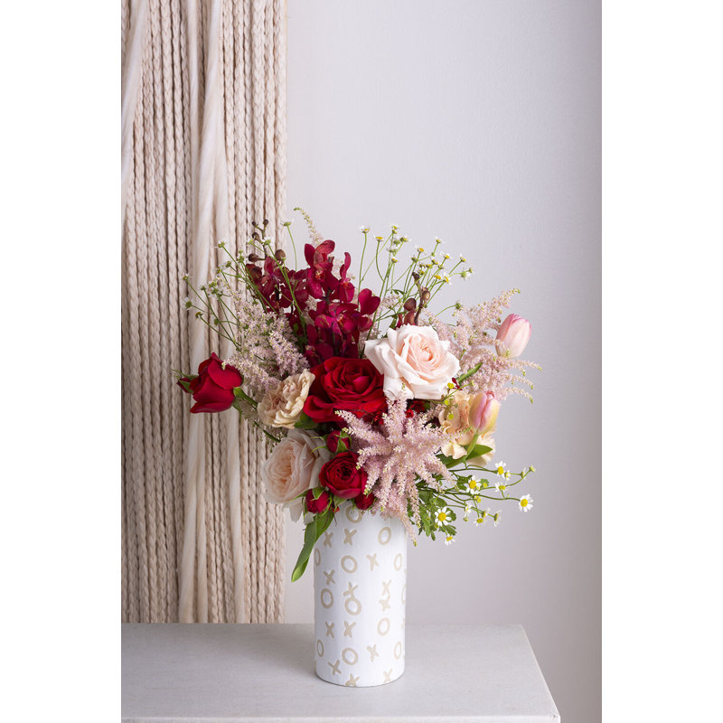 Hugs and Kisses Vase