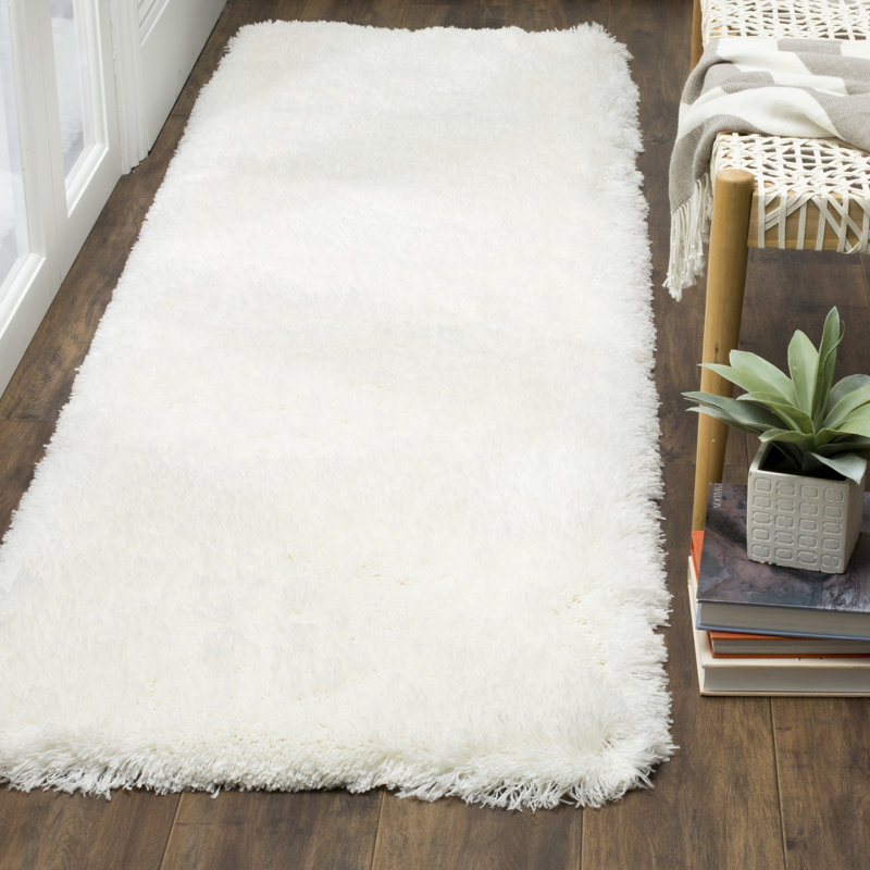 Tapis blanc Hermina, Tapis de couloir 2 pi 3 po x 8 pi
