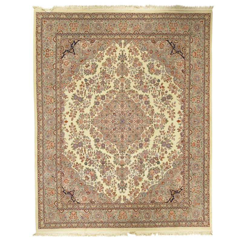 Tapis ivoire et vert clair de haute qualité noué à la main