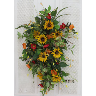 Handcrafted Faux Poppy Foam 24'' Wreath