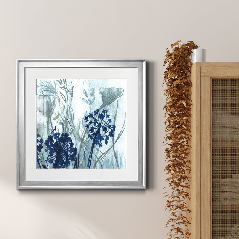 Indigo Field II - peinture encadrée, H 22,5 po x l 22,5 po x P 1,5 po, Encadrement argenté