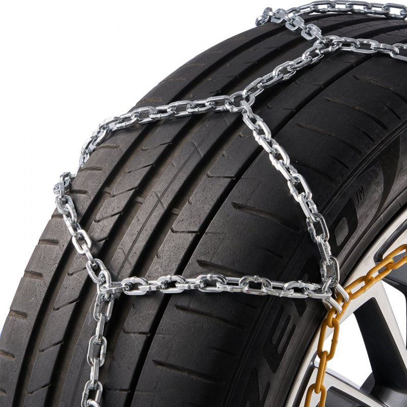 Chaînes à neige anti-dérapantes auto-resserrées, H 0,5 po x l 79,5 po x P 17,5 po