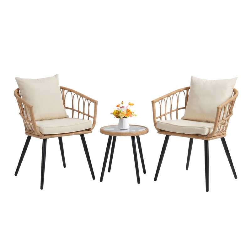 Ensemble de bistro en rotin 3 pièces, ensemble de conversation en osier toutes saisons avec 2 fauteuils, coussins et table d'appoint à dessus en verre pour patio, balcon, cour, naturel